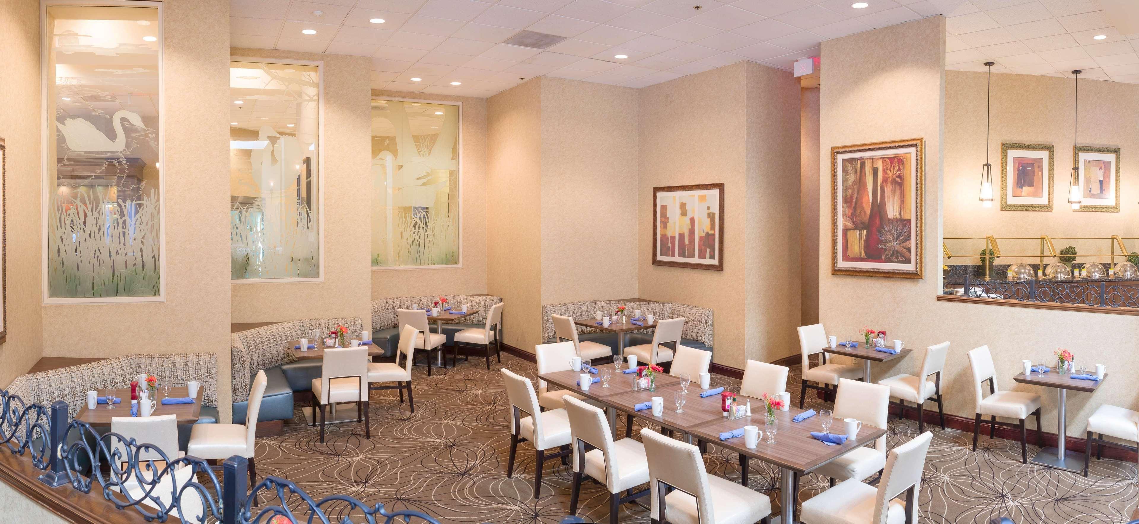 Doubletree By Hilton Boston-Milford Hotel Bagian luar foto