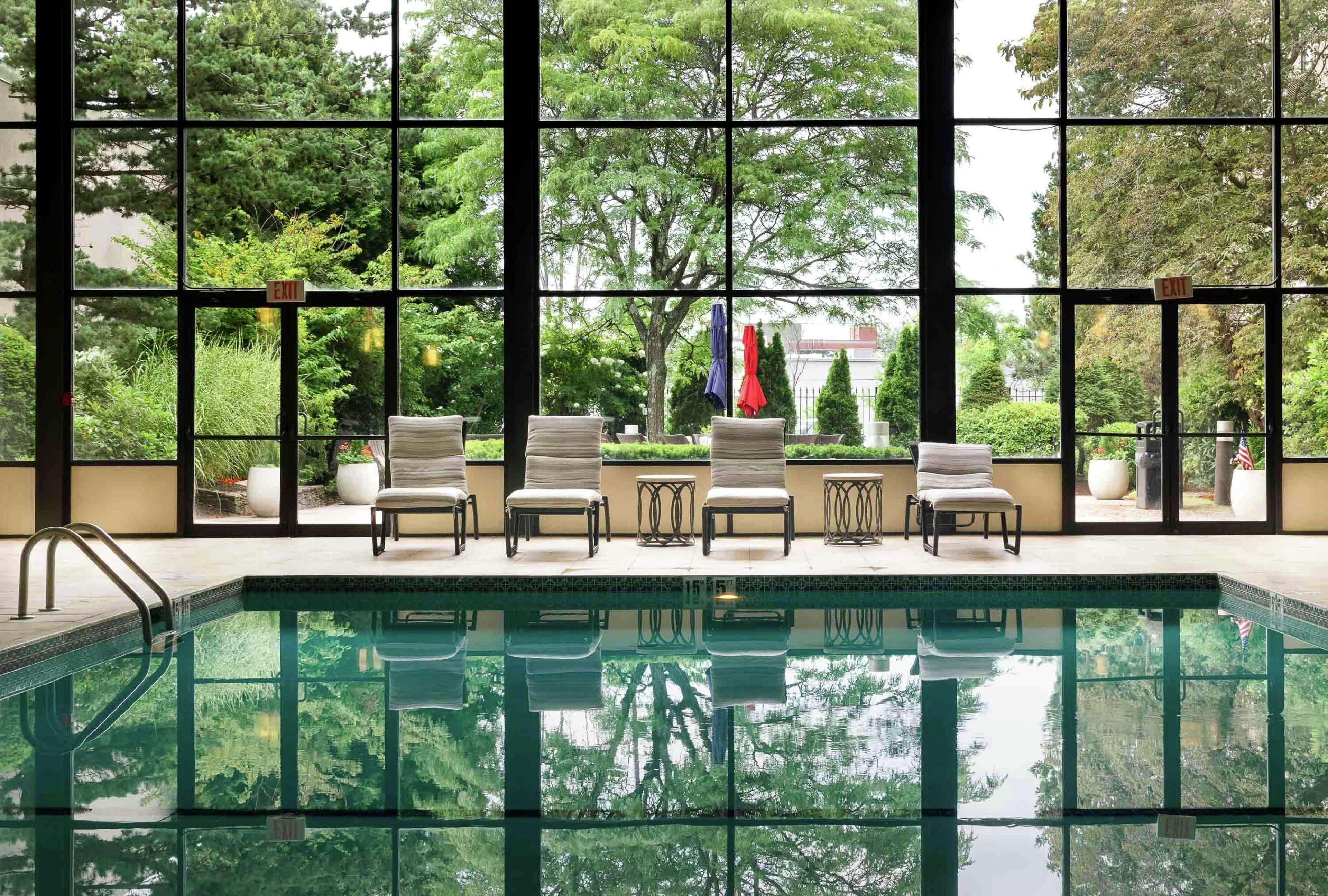 Doubletree By Hilton Boston-Milford Hotel Bagian luar foto