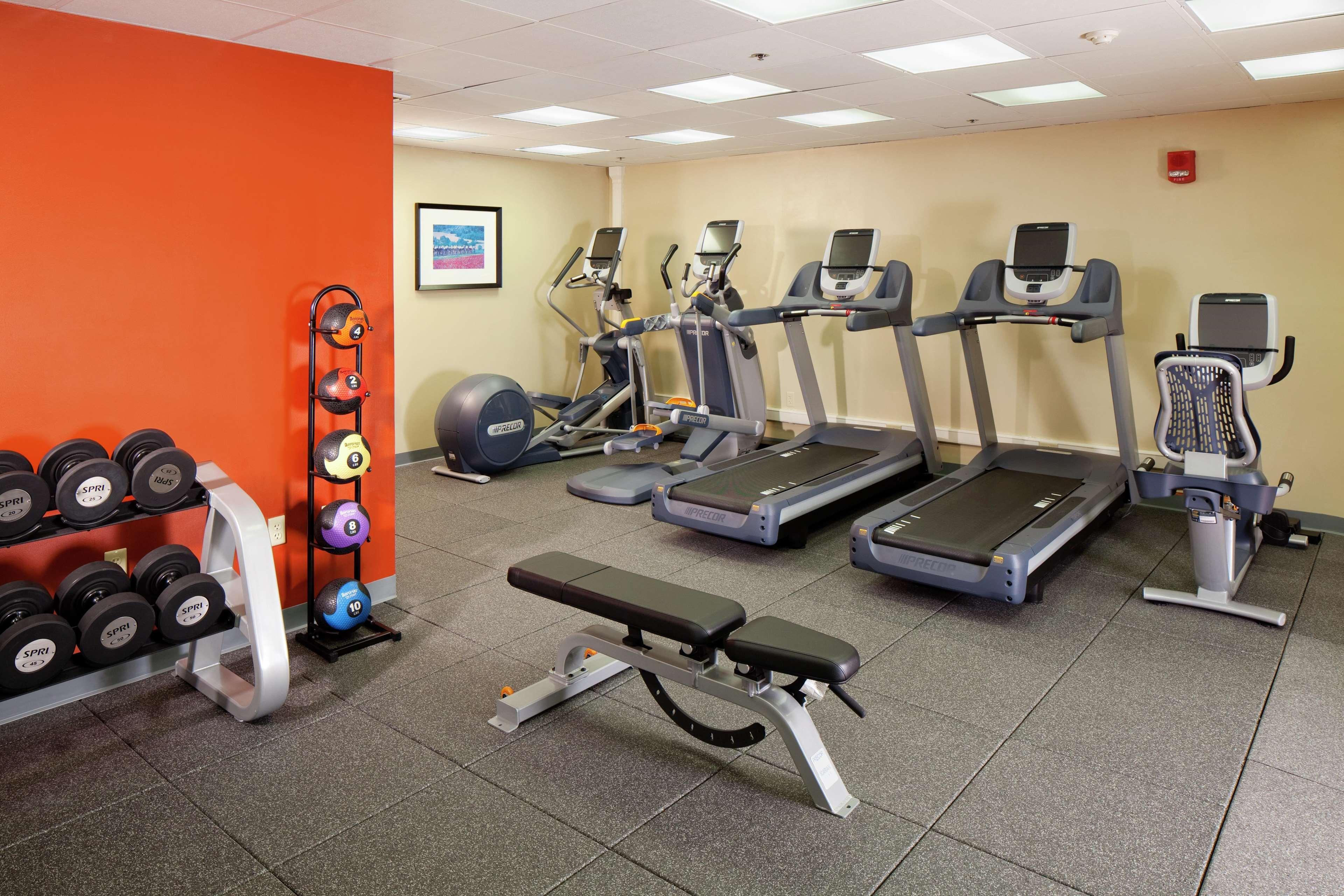 Doubletree By Hilton Boston-Milford Hotel Fasilitas foto