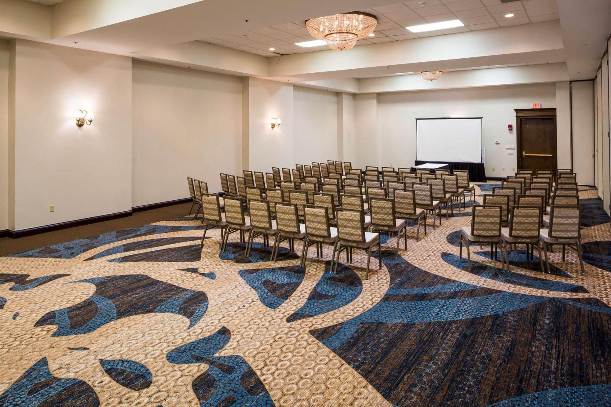 Doubletree By Hilton Boston-Milford Hotel Bagian luar foto
