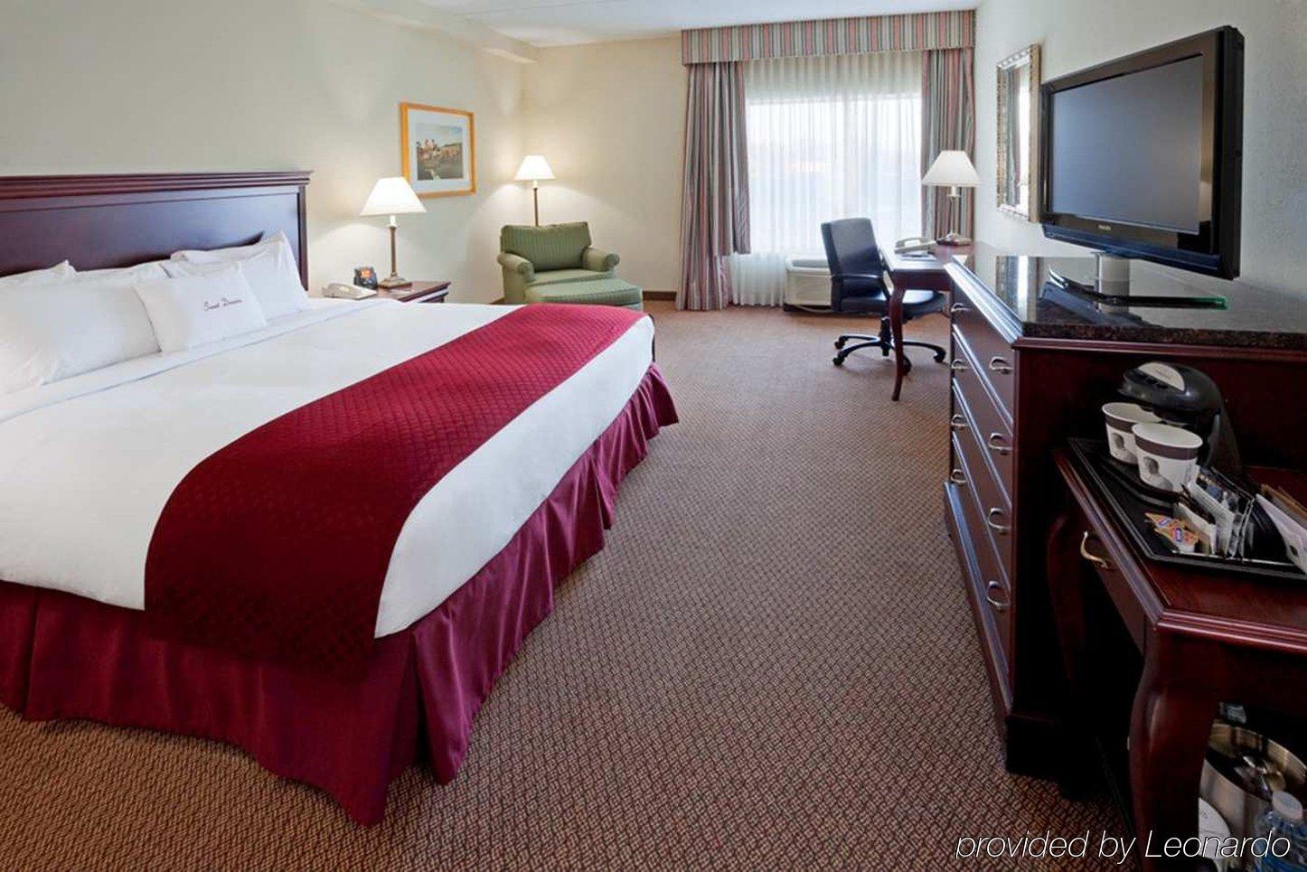 Doubletree By Hilton Boston-Milford Hotel Bagian luar foto